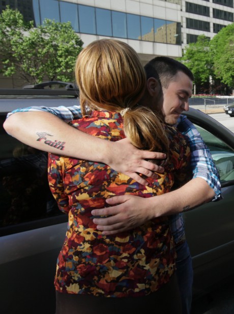 Shawn Hornbeck talks with Theda Wilson Thomas mother of missing child Christian Ferguson